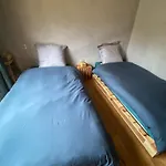 1000 Borne Caffe - Hebergements Insolites Homestay szállás Entremont