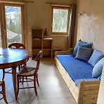 1000 Borne Caffe - Hebergements Insolites Homestay szállás